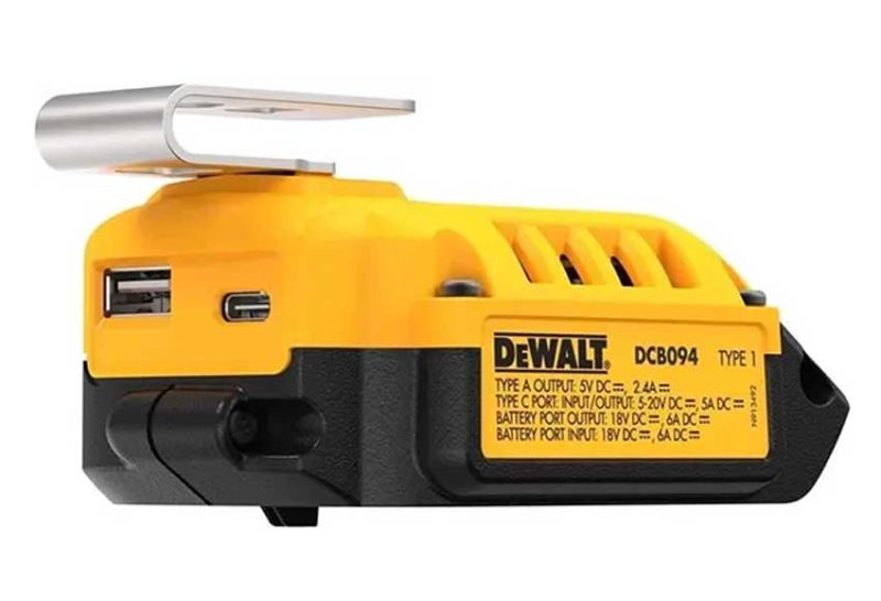 Dewalt DCB094K USB charger