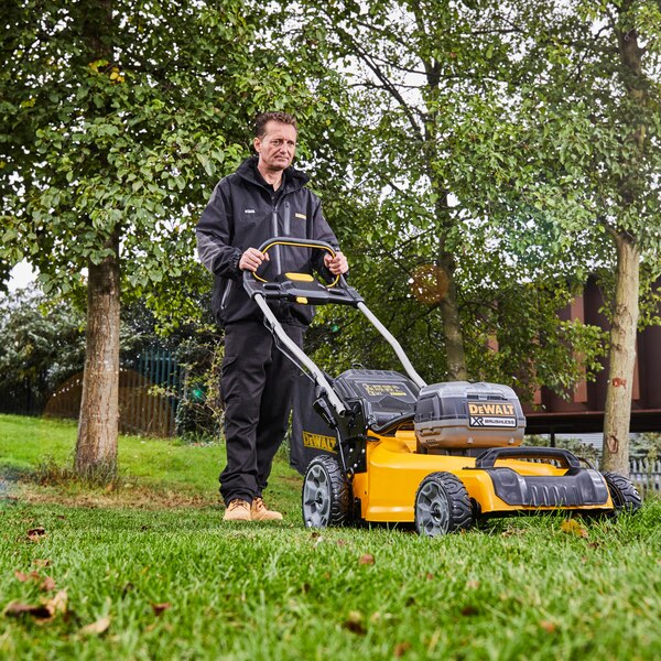 DeWalt Cordless Lawn Mower